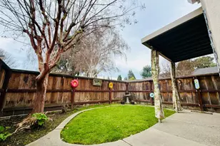 3532 W Benjamin Holt Dr, Stockton, CA 95219 - Photo 29