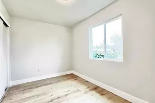 4200 22nd Ave, Sacramento, CA 95820 - Photo 17