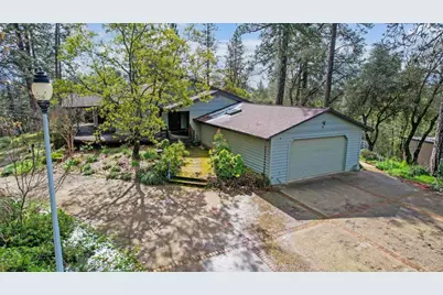 14200 Carriage Oaks Lane, Auburn, CA 95602 - Photo 1