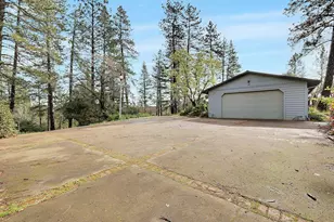14200 Carriage Oaks Ln, Auburn, CA 95602 - Photo 9