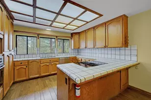 14200 Carriage Oaks Ln, Auburn, CA 95602 - Photo 13