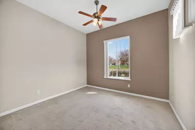 9272 Salmon Creek Drive, Elk Grove, CA 95624 - Photo 35