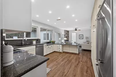 8397 La Riviera Drive, Sacramento, CA 95826 - Photo 17