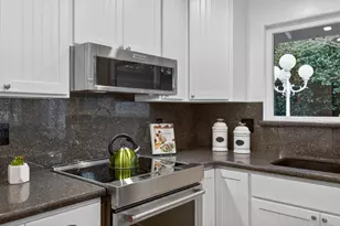 8397 La Riviera Dr, Sacramento, CA 95826 - Photo 19