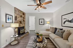 8397 La Riviera Dr, Sacramento, CA 95826 - Photo 21