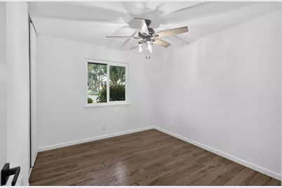 8397 La Riviera Drive, Sacramento, CA 95826 - Photo 29