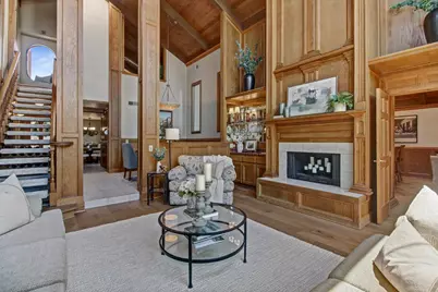 7916 Laurelridge Court, Fair Oaks, CA 95628 - Photo 5