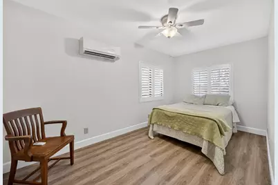 8099 Shasta Avenue, Elk Grove, CA 95758 - Photo 15