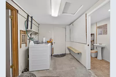 8099 Shasta Avenue, Elk Grove, CA 95758 - Photo 25