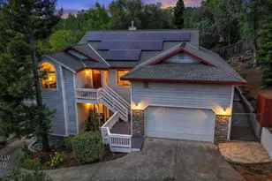 12590 Crimson Ct, Auburn, CA 95603 - Photo 1
