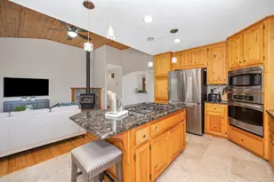 12590 Crimson Ct, Auburn, CA 95603 - Photo 21