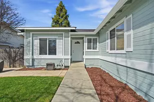 147 Ivy Ave, Patterson, CA 95363 - Photo 5