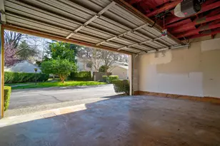 130 Hartnell Pl, Sacramento, CA 95825 - Photo 27