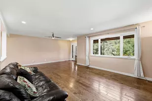 7101 Amoloc Ln, Lotus, CA 95651 - Photo 15