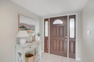 8524 Annette Engel Way, Fair Oaks, CA 95628 - Photo 7