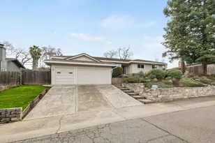 8524 Annette Engel Way, Fair Oaks, CA 95628 - Photo 3