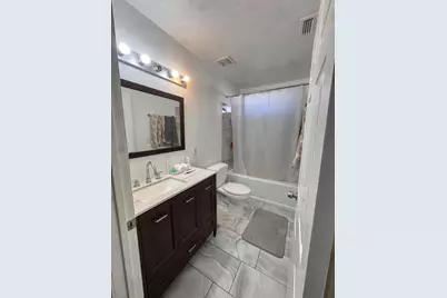 2275 Boxwood Street, Sacramento, CA 95815 - Photo 5