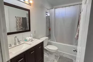 2275 Boxwood St, Sacramento, CA 95815 - Photo 5