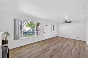 6701 Golf View Dr, Sacramento, CA 95822 - Photo 7