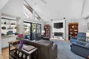 2129 Promontory Point Ln, Rancho Cordova, CA 95670 - Photo 11