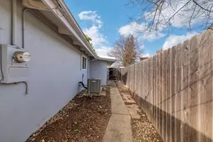 10804 Berwick Way, Rancho Cordova, CA 95670 - Photo 47