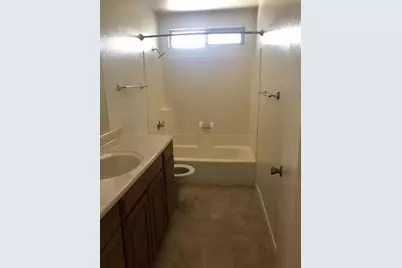 2504 Burlington Place, Stockton, CA 95209 - Photo 9