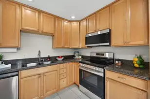 617 Woodside Sierra, Sacramento, CA 95825 - Photo 17