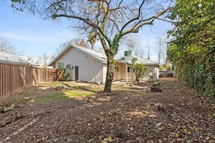 1520 Moccasin Dr, Modesto, CA 95351 - Photo 25