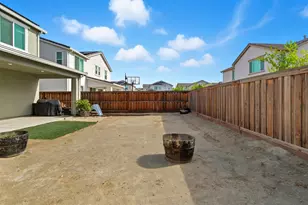 17516 Gemini Ct, Lathrop, CA 95330 - Photo 45