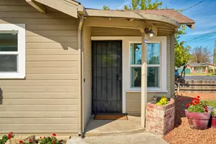 449 Poplar Ave, Manteca, CA 95336 - Photo 5