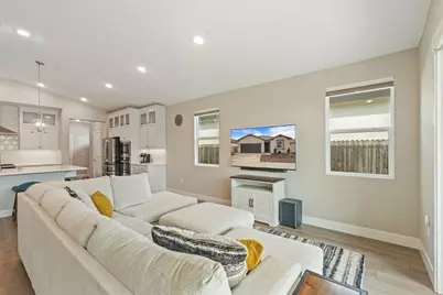 12248 Alamosa Drive, Rancho Cordova, CA 95742 - Photo 13