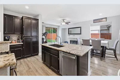 130 Groth Circle, Sacramento, CA 95834 - Photo 9