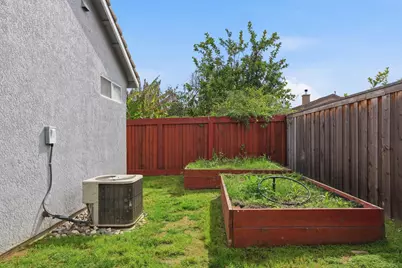 130 Groth Circle, Sacramento, CA 95834 - Photo 25