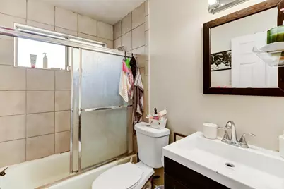 831 Cathedral Court, Sacramento, CA 95825 - Photo 21