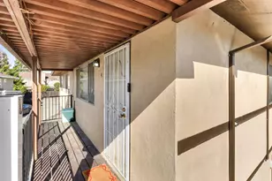 831 Cathedral Ct, Sacramento, CA 95825 - Photo 7