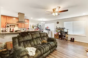 831 Cathedral Ct, Sacramento, CA 95825 - Photo 33