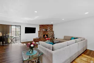 6400 E Hatch Rd, Hughson, CA 95326 - Photo 11