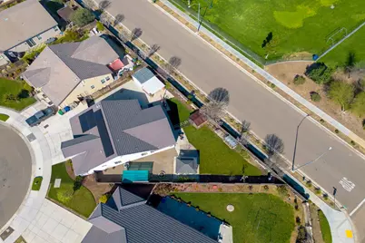 1104 Basalt Drive, Los Banos, CA 93635 - Photo 47