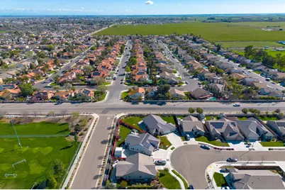 1104 Basalt Drive, Los Banos, CA 93635 - Photo 53