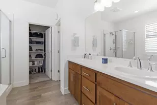 1104 Basalt Dr, Los Banos, CA 93635 - Photo 19