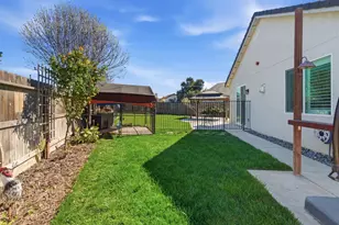 1104 Basalt Dr, Los Banos, CA 93635 - Photo 29