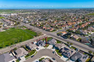 1104 Basalt Dr, Los Banos, CA 93635 - Photo 43