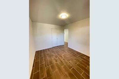 2325 Glen Ellen Circle, Sacramento, CA 95822 - Photo 23