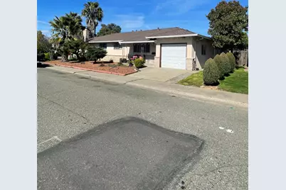 2325 Glen Ellen Circle, Sacramento, CA 95822 - Photo 7