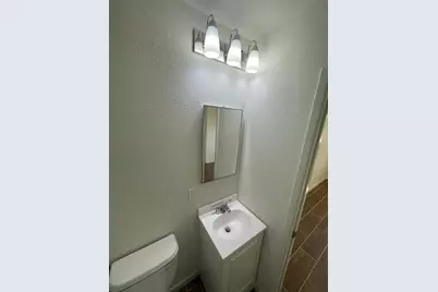 2325 Glen Ellen Circle, Sacramento, CA 95822 - Photo 25