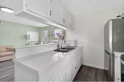 9 La Pera Court #4, Sacramento, CA 95823 - Photo 13