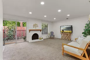 1077 Rivara Rd, Stockton, CA 95207 - Photo 5