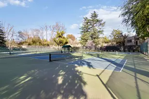 1006 Dunbarton Cir, Sacramento, CA 95825 - Photo 31