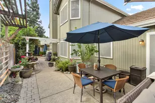 9220 Cupertino Dr, Elk Grove, CA 95624 - Photo 61