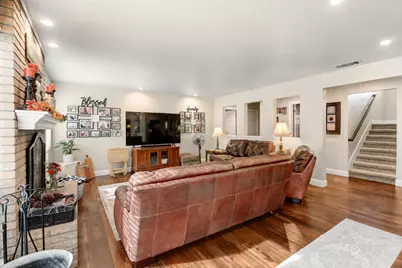 9220 Cupertino Drive, Elk Grove, CA 95624 - Photo 27